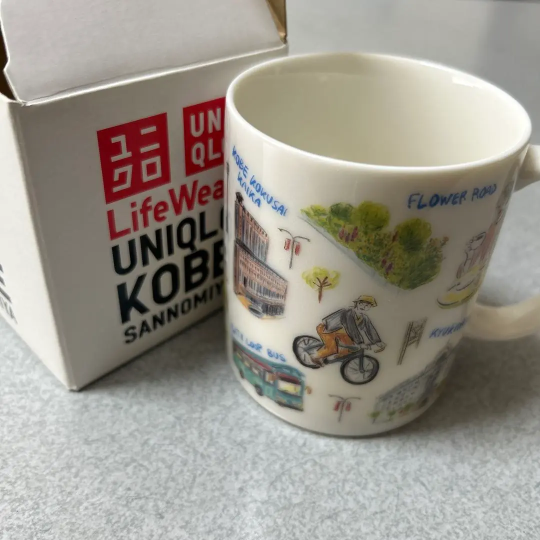 ユニクロ　神戸三宮限定　マグカップ　2つセット UNIQLO KOBE 神戸 (限定品)マグカップ 2個セット！ - メルカリ