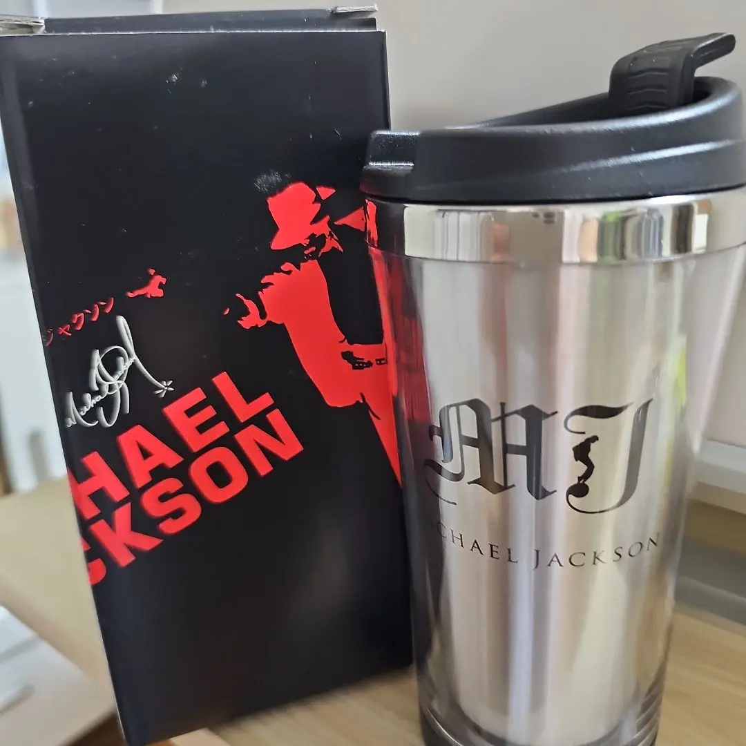 新品未使用マイケルジャクソンのパペットクーラー、小物入れ、水筒、オブジェ、 2025年最新】マイケルジャクソン タンブラーの人気アイテム - メルカリ