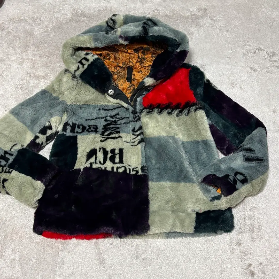 新品タグ付き　Desigual デシグアル ボアジャケット M オーバーサイズのウールジャケット メンズ用 I Desigual.com