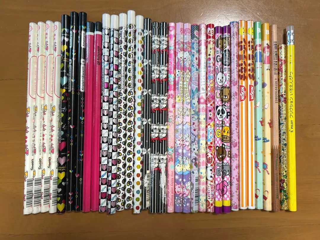 Thumbnail of Old pencil. Heisei era.