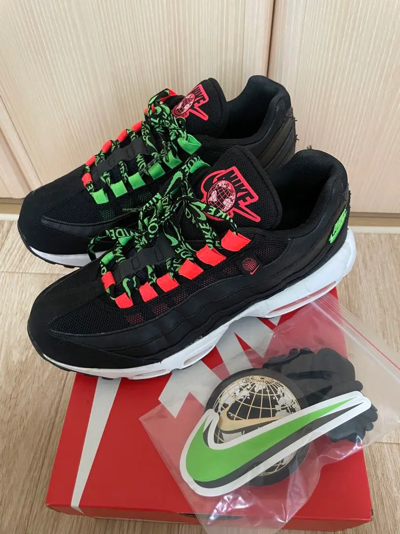 Nike Air Max 95 Worldwide Pack - White for Sale