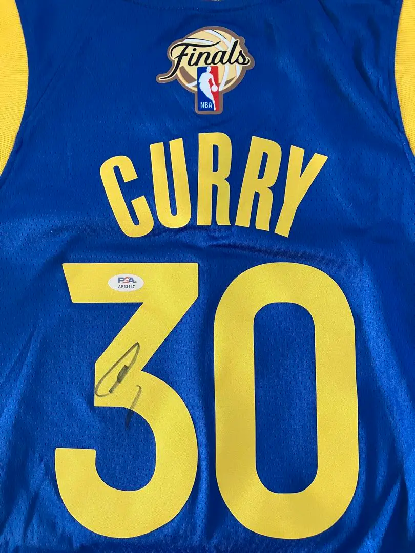 ステフィンカリー直筆サイン入りユニフォーム　stephen curry 額入り】ステフィン・カリー 直筆サイン入り ゴールデンステート