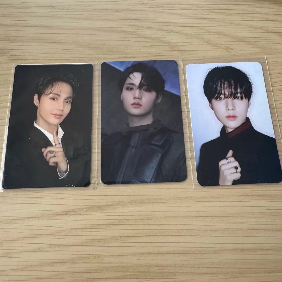 Thumbnail of Treasure Doyoung Reboot Trading Card
