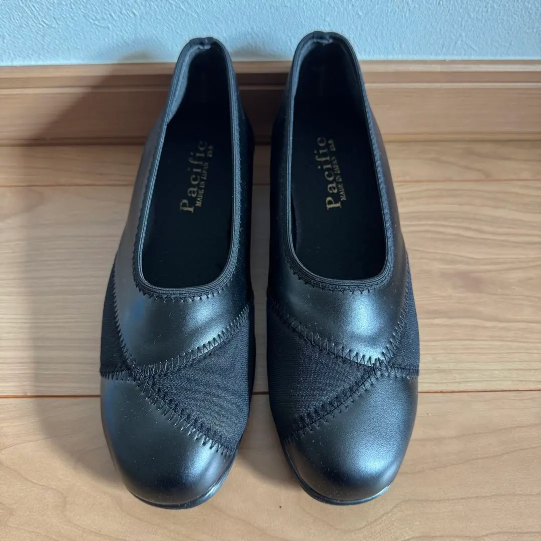 Thumbnail of 【Brand New】Pacific Made in Japan Lightweight Flat Shoes