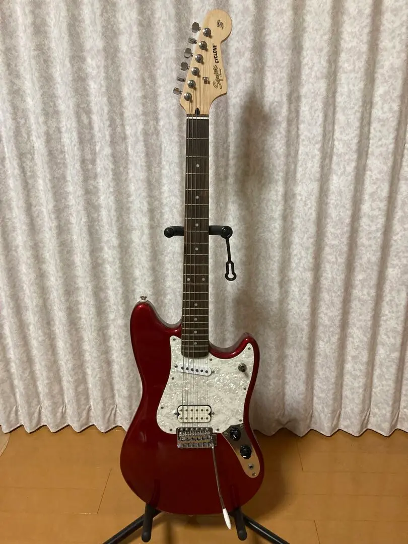 【中古】SAWAO CYCLONE B/W 2025年最新】Squier SAWAO cycloneの人気アイテム - メルカリ