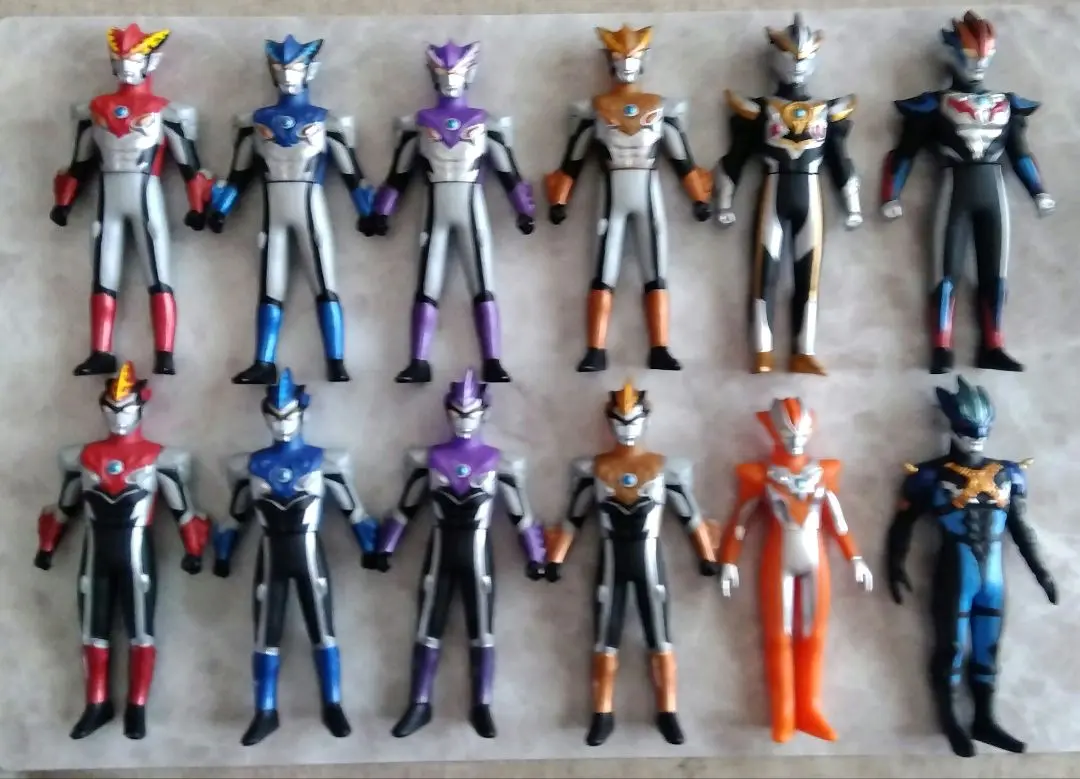 ウルトラマンルーブ フォームコンプリート12体 14cm グリージョ ソフビ 2025年最新】ウルトラマンルーブ ソフビ 限定の人気アイテム