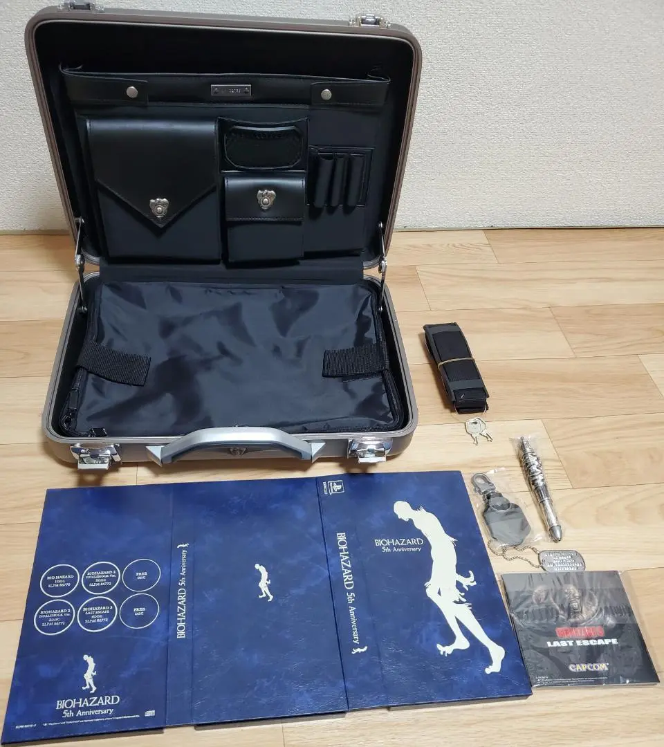 バイオハザード5th Anniversary Special Package BIOHAZARD 5th Anniversary Special Package (RESIDENT EVIL