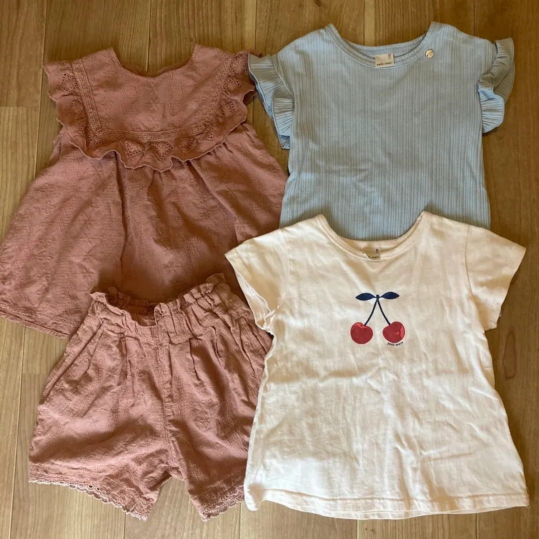 Thumbnail of Petit main & Apres les Cours Tops & T-shirts Set - Bundle