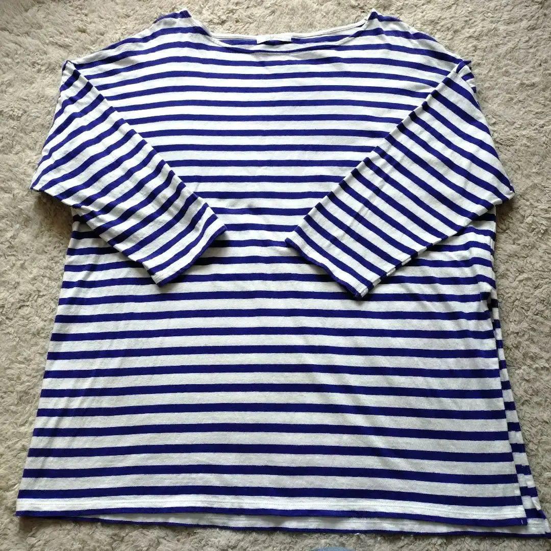 Thumbnail of Plage de charme Plage (brand name) Five-Seve-Sleeve Striped Cut-and-Sewn Top