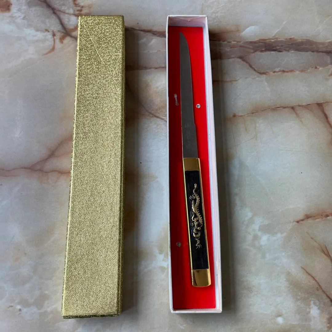 ☆【刀装具】『現代物小柄／美濃国兼永銘』紙箱 長さ20.8cm 幅最大1.5cm ☆【刀装具】『現代物小柄／美濃国兼永銘』紙箱 長さ20.8cm 幅