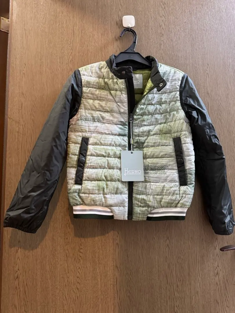 ⭐️ 新品 ⭐️ ヘルノ HERNO ジャケット 薄手 10歳 ヘルノ / HERNO / ジャケット / 撥水 ナイロン ストレッチ