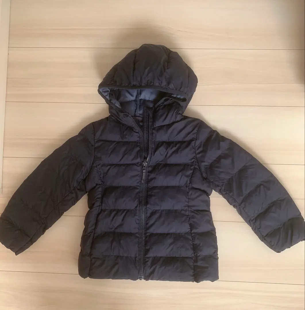 Thumbnail of Excellent condition! UNIQLO Kids Down Coat, 110cm, Navy