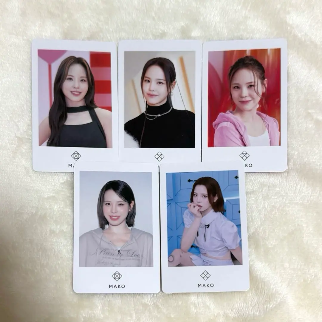 Thumbnail of Mako NiziU Photocard (AWAKE LOVE LINE POPUP)