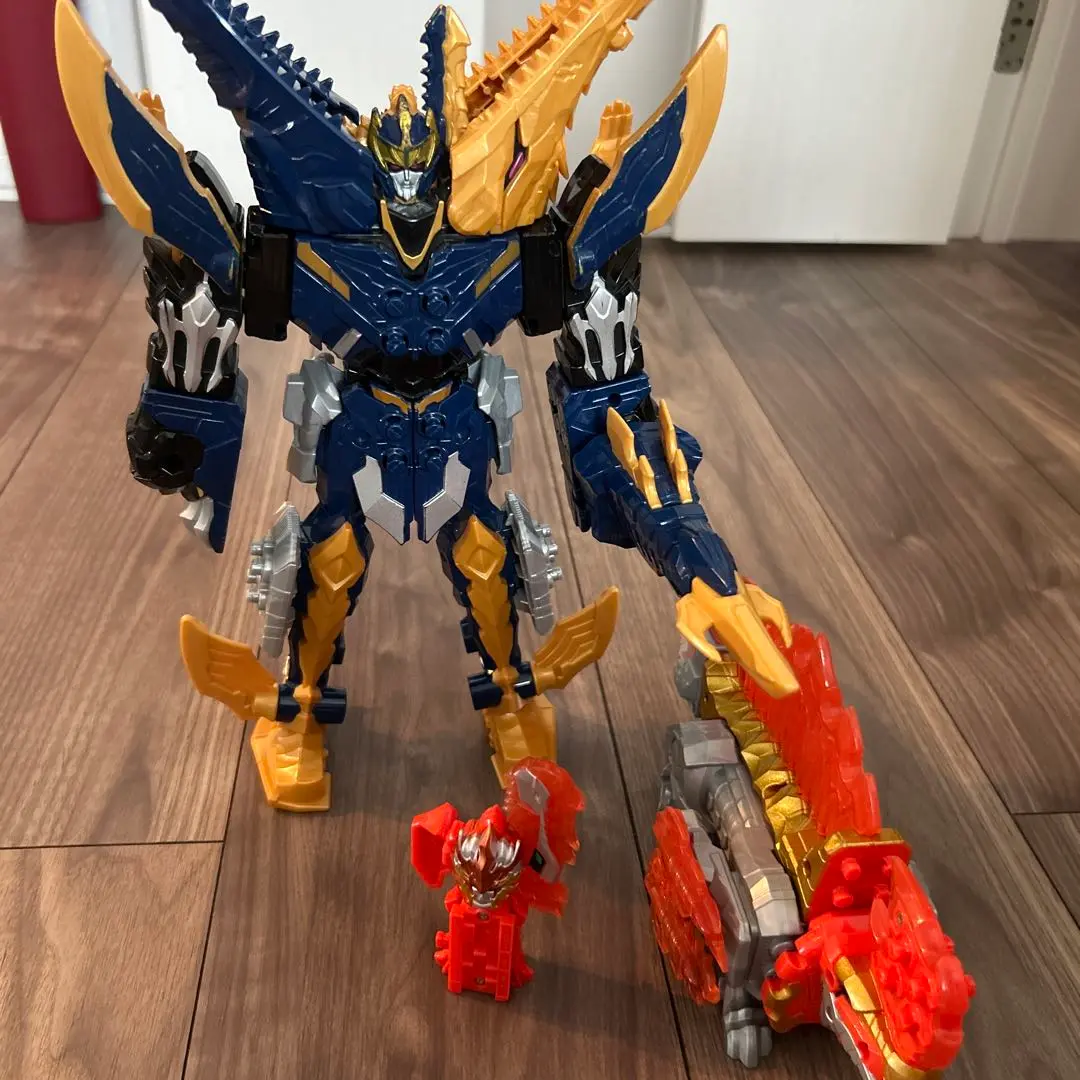 新品未使用　スピノサンダーセット 楽天市場】騎士竜シリーズ06＆07 dxスピノサンダーセットの通販