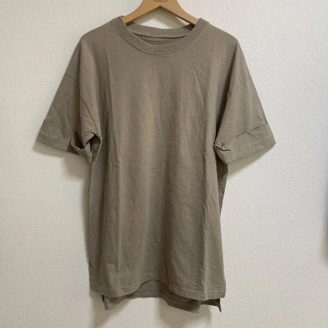 Thumbnail of Greige crew neck short sleeve folded cuff relaxed T-shirt GYDA GRL ZARA