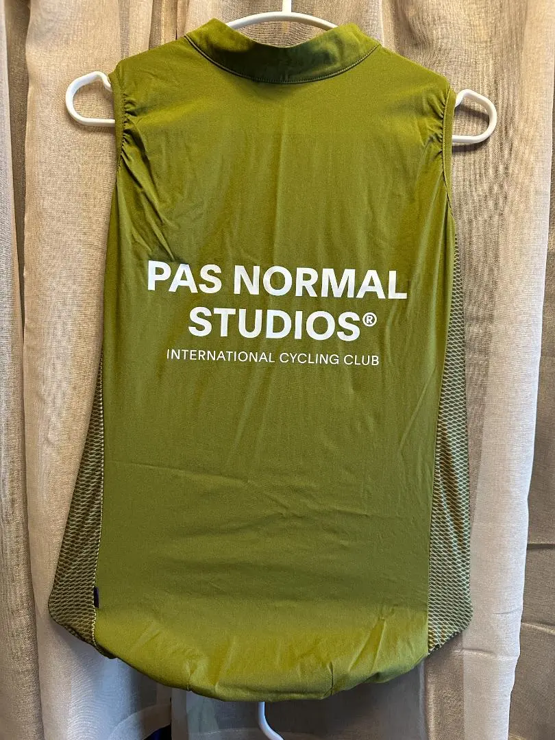 ウィンドベスト【Stow Away Gilet】｜PAS NORMAL STUDIOS（パス