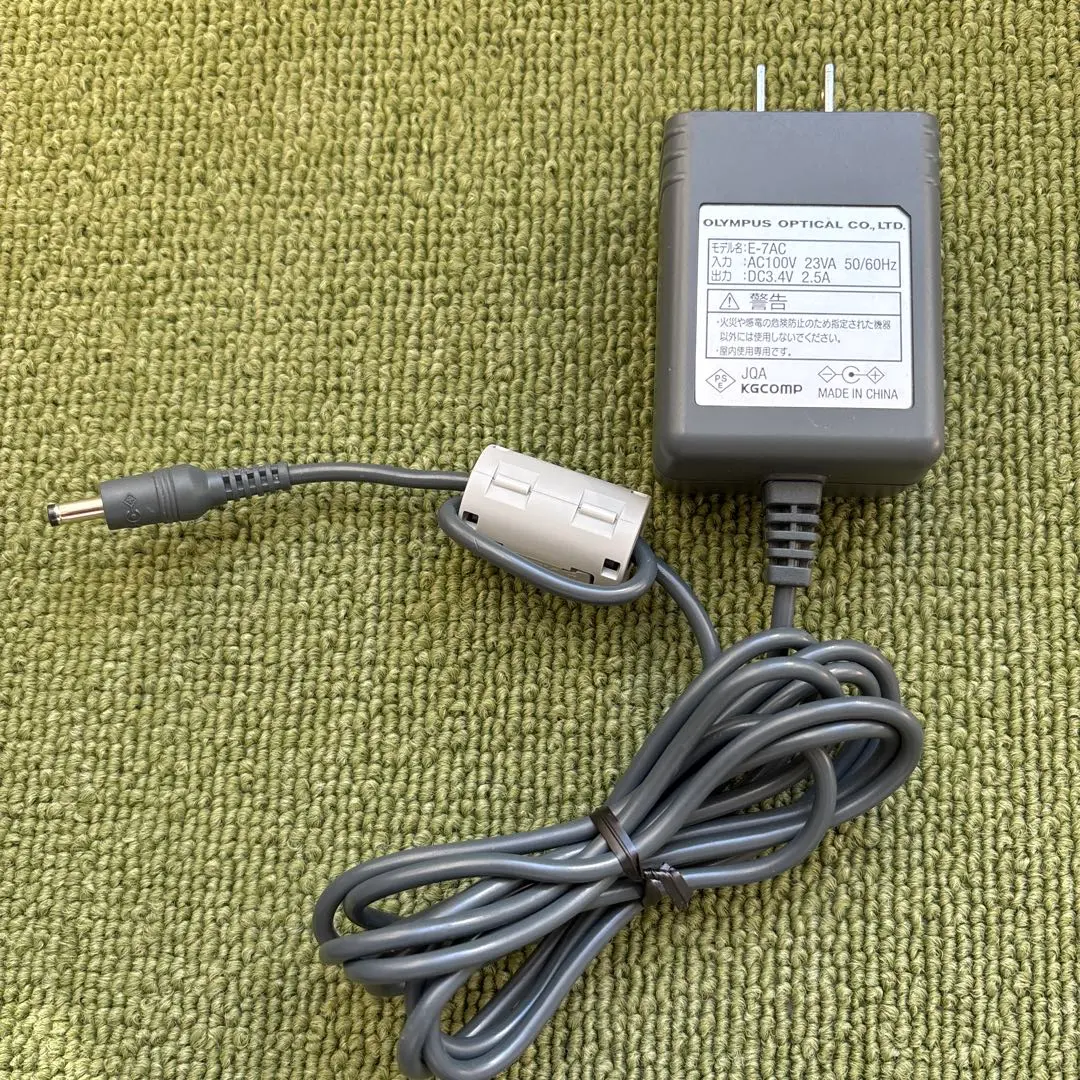 OLYMPUS - オリンパス CAMEDIA ACアダプタ 3V用 E-7AC 未使用品 OLYMPUS - オリンパス CAMEDIA ACアダプタ 3V用 E-7AC 未使用品