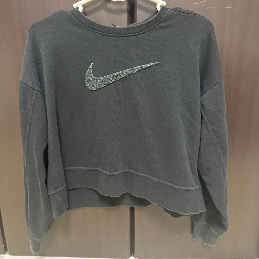 Thumbnail of Nike Black Cropped Sweatshirt