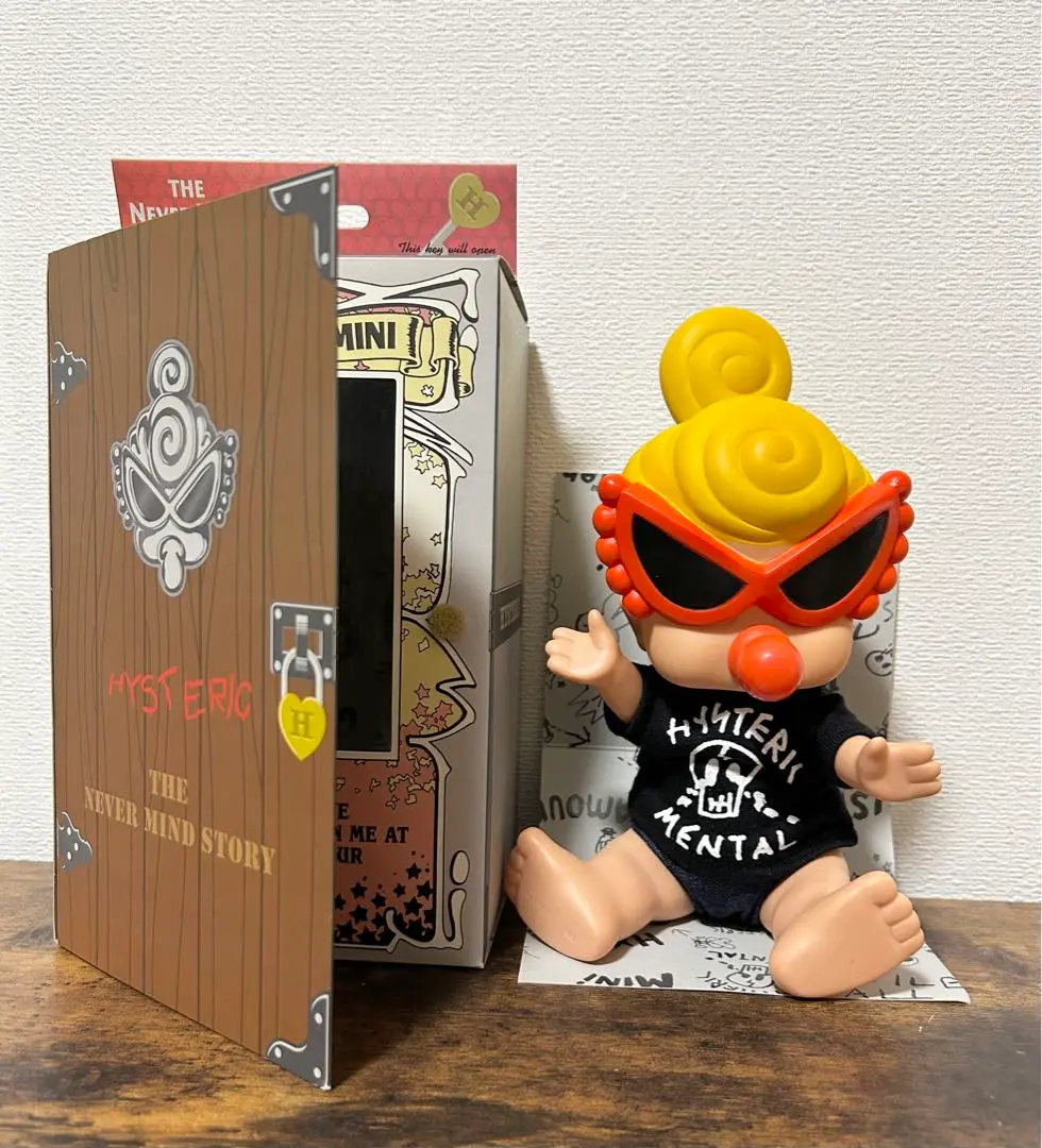 【希少品】HYSTERICMINI ヒスミニ　フィギュア ドール人形　ソフビ HYSTERIC MINI - ヒスミニ☆正規品☆新品☆スタッズ付き☆ドール