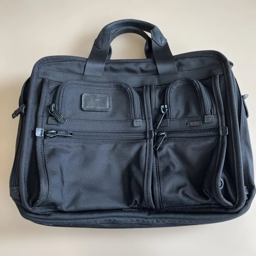TUMI トゥミ　ビジネスバッグ T-Pass 26145DH<未使用品> TUMI トゥミ ビジネスバッグ T-Pass 26145DH｜Yahoo!フリマ（旧