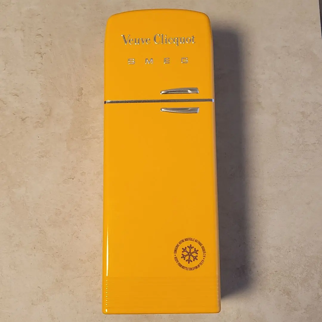 USED SMEG 270Lユニオンジャック冷蔵冷凍庫説明書.保証書(期限切れ) USED SMEG 270Lユニオンジャック冷蔵冷凍庫説明書.保証書