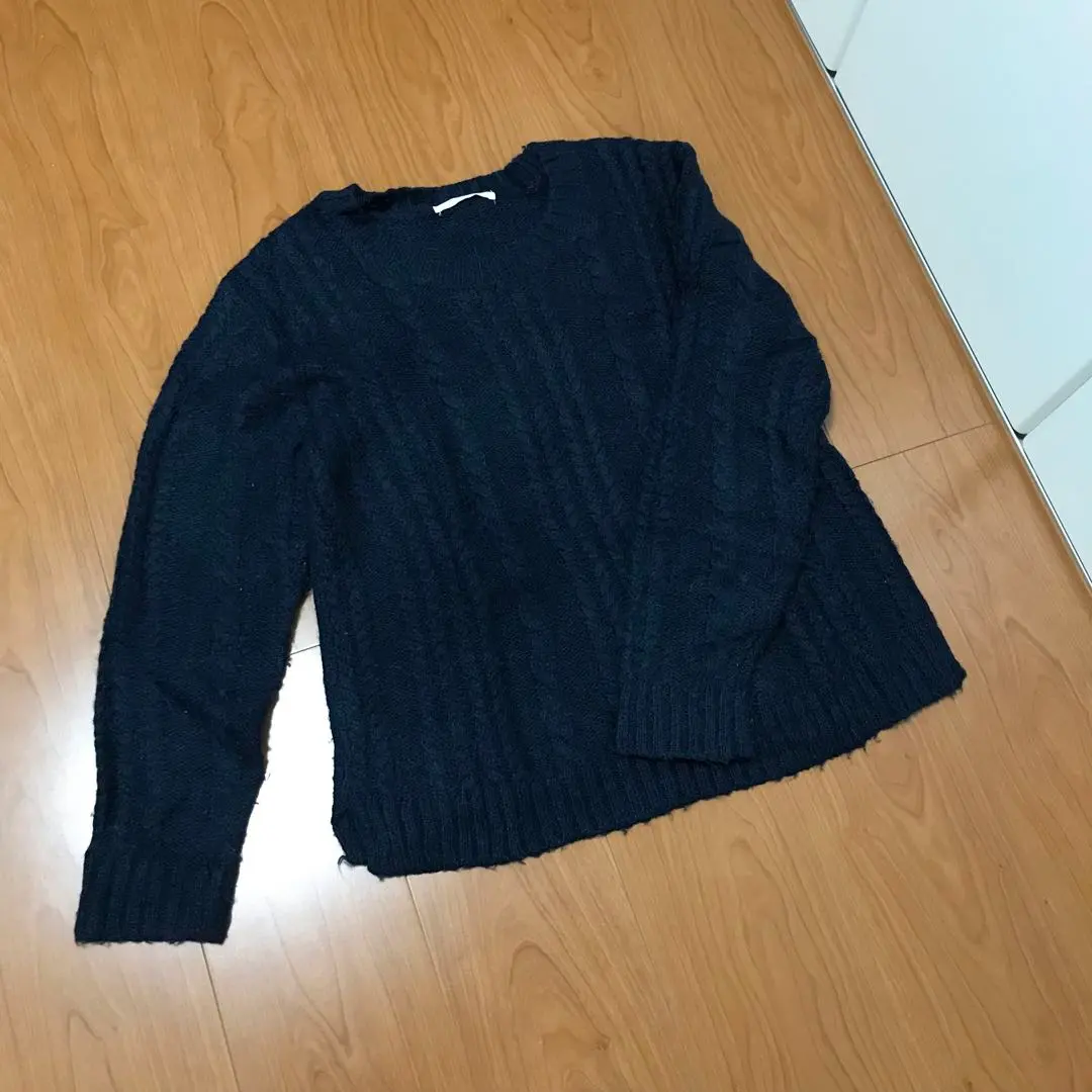 Thumbnail of Chocolat Finelobe knit sweater, navy