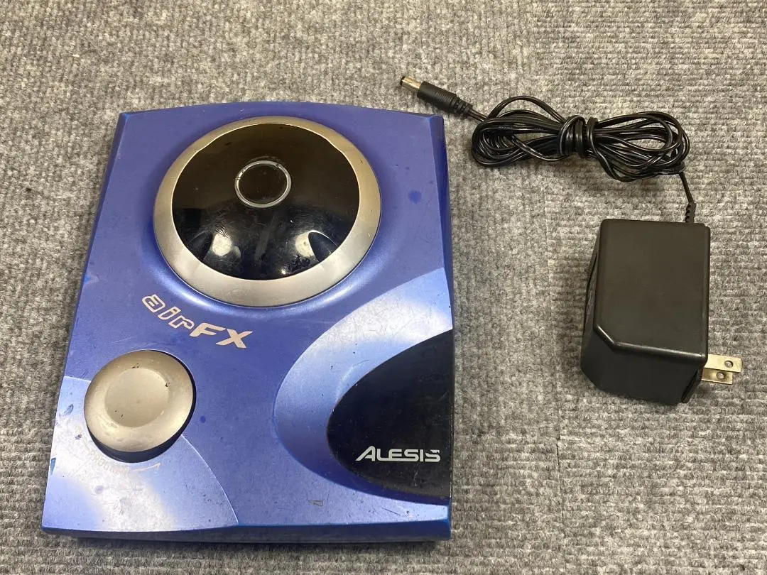 ALESIS air synth 激レア　オレンジ　テルミン　専用アダプター付 ALESIS air synth 激レア オレンジ テルミン 専用アダプター付
