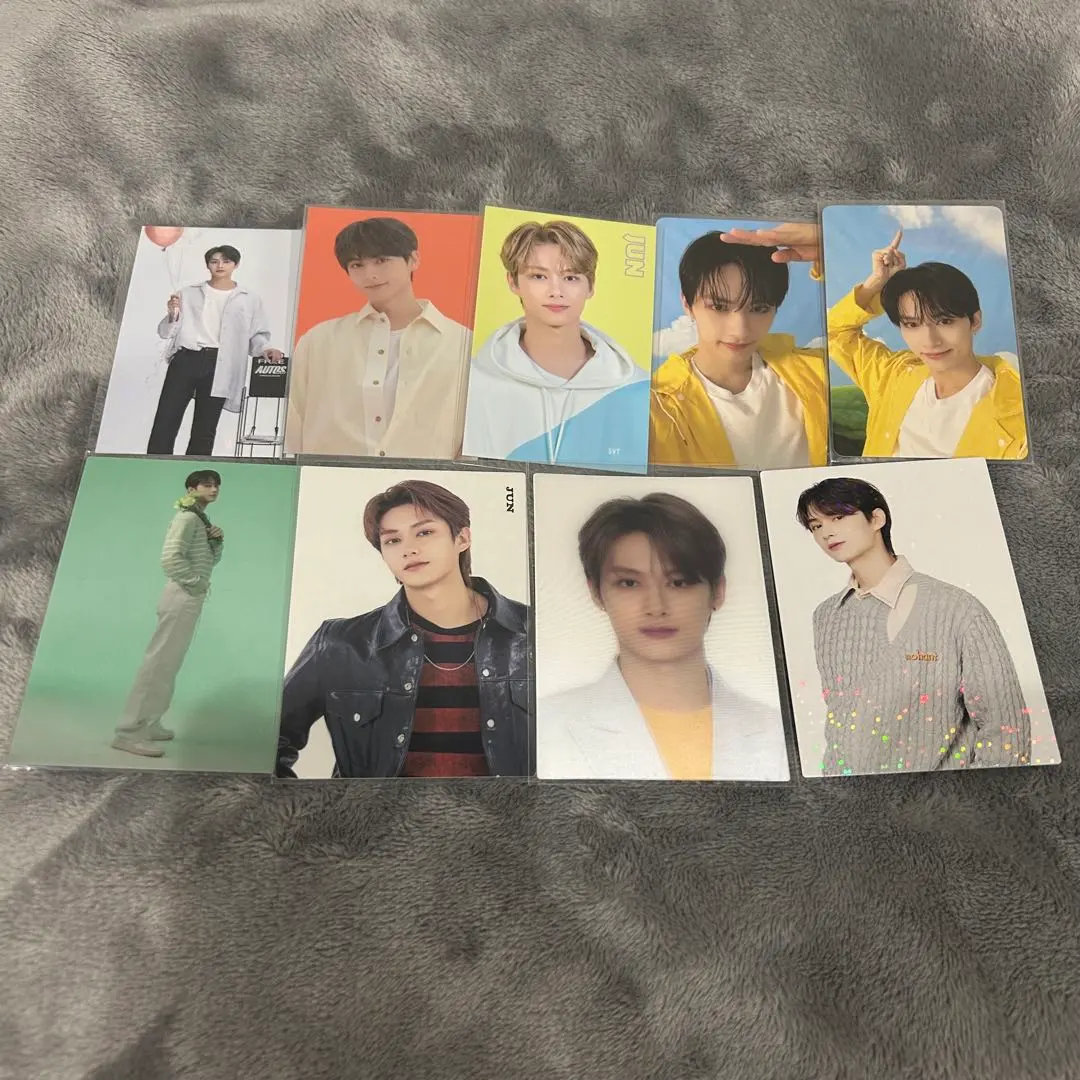 Thumbnail of Seventeen Jun trading card