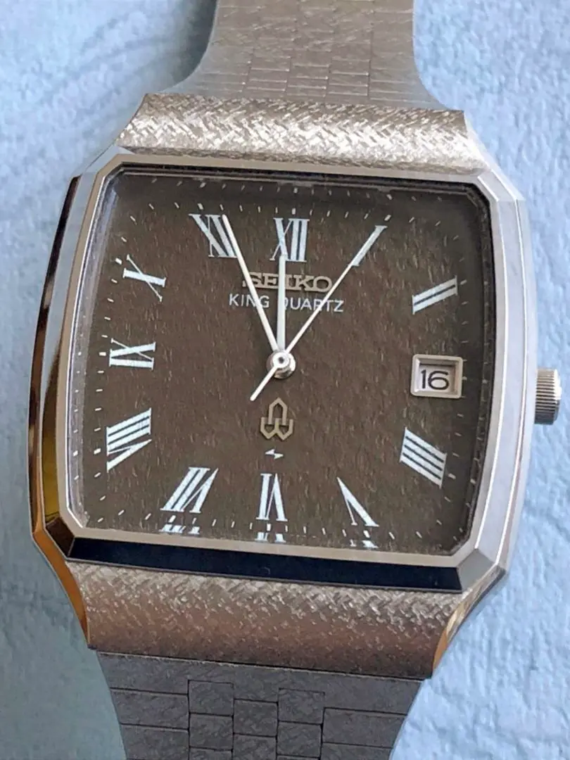セイコーキングクォーツ　電池交換済み 正常稼働品 SEIKO セイコー KING QUARTZ キングクォーツの電池交換とバンド洗浄