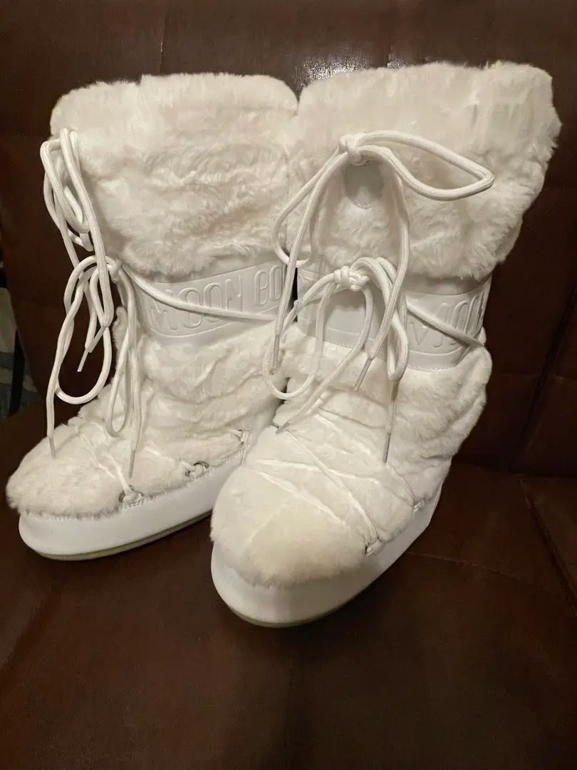 THE SHISHIKUI MOON BOOT 37サイズ