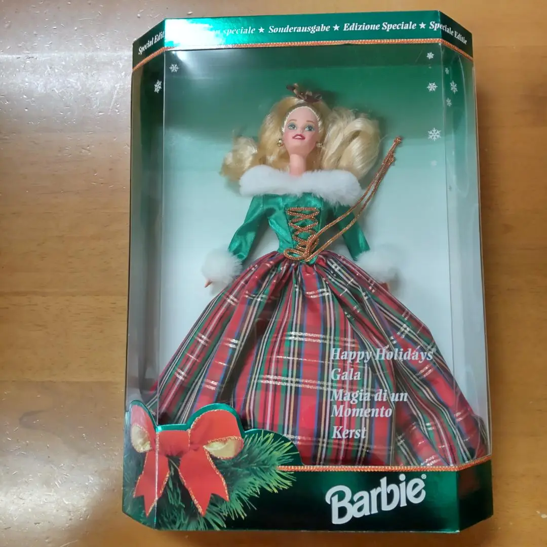 お値下げ中。マテル　バービー ハッピーホリデー　クリスマス Barbie/バービー・Happy Holiday/ハッピーホリデー・Christmas