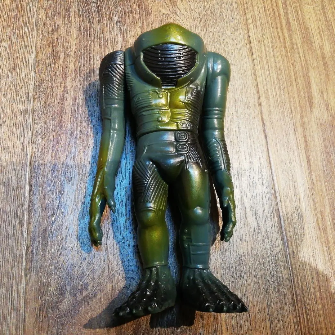 上野淳子ウルトラ怪獣旧型絶版ソフビパワードジャミラ（Ｎo2745onsi） 上野淳子様専用ウルトラ怪獣旧型絶版ソフビパワードジャミラ