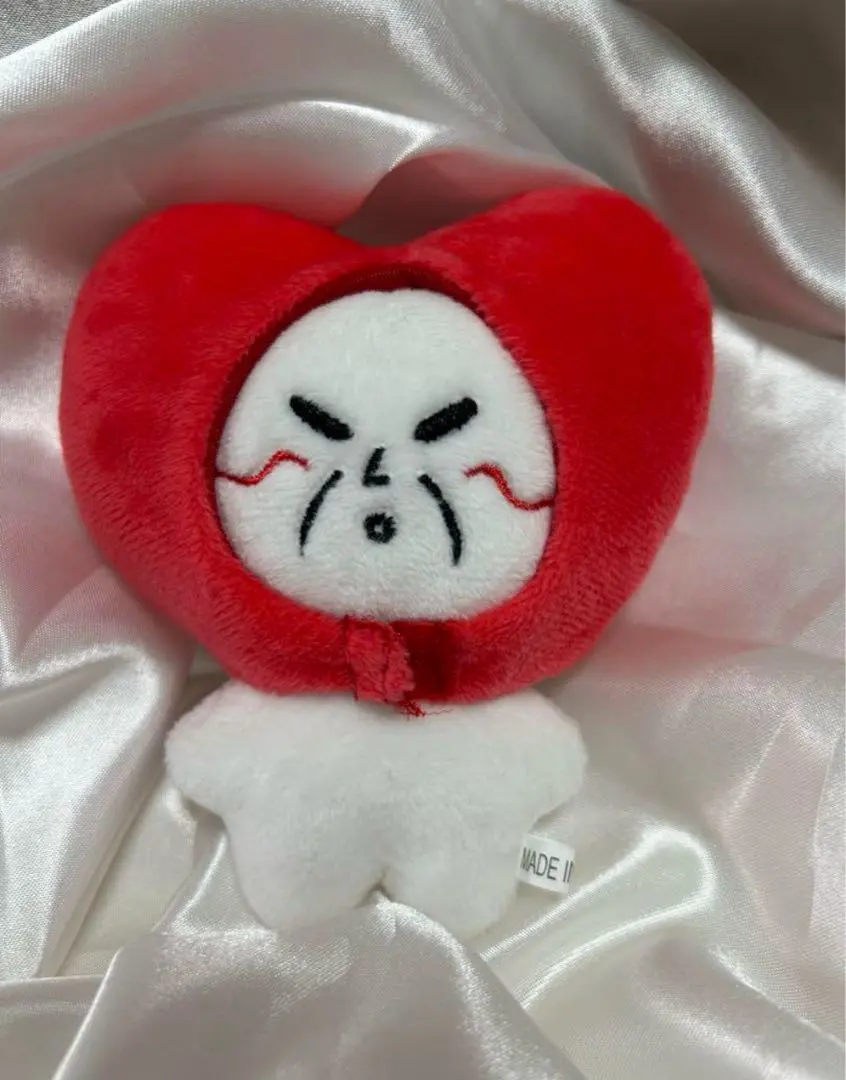 stray kids リノ　5cm ぬいぐるみ　新品　マスター straykids スキズ ぬいぐるみ マスター リノ - メルカリ