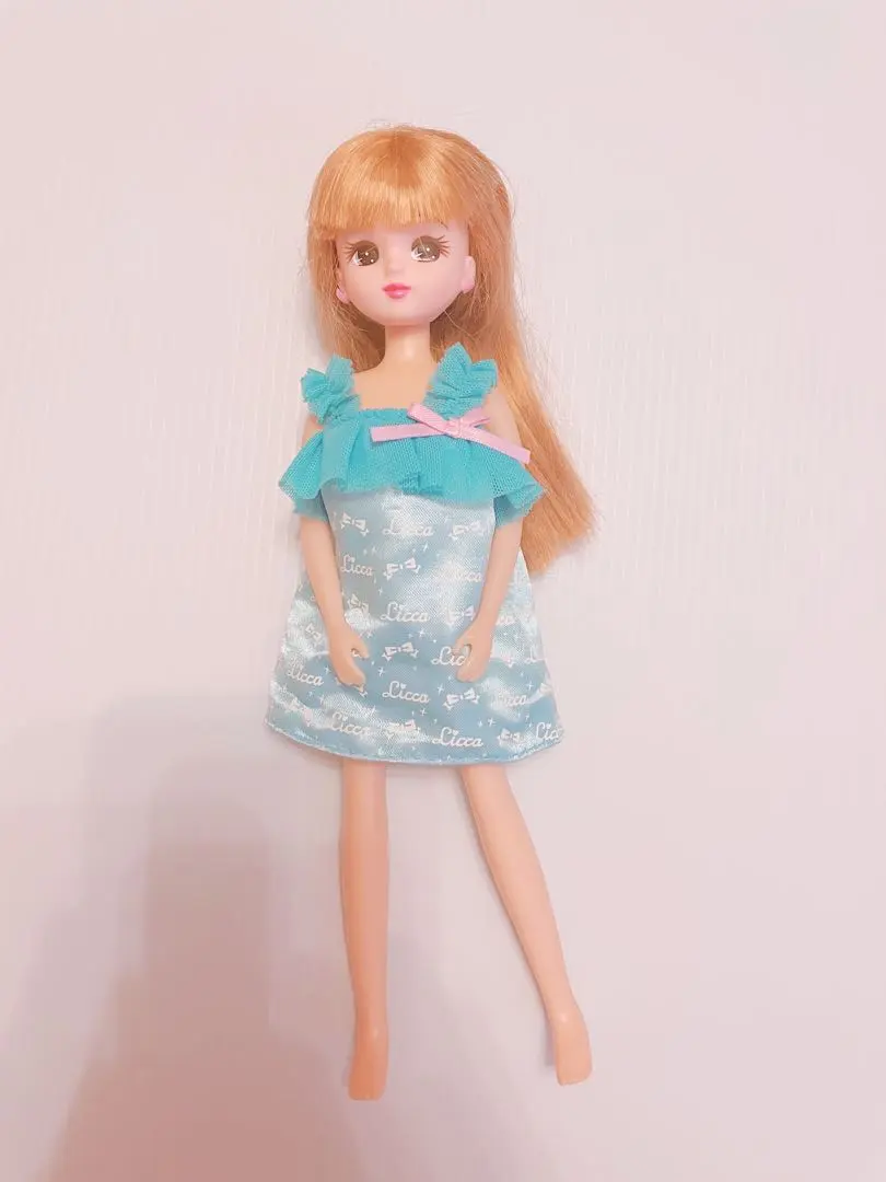 Thumbnail of Licca-chan doll body, blonde hair, blue dress