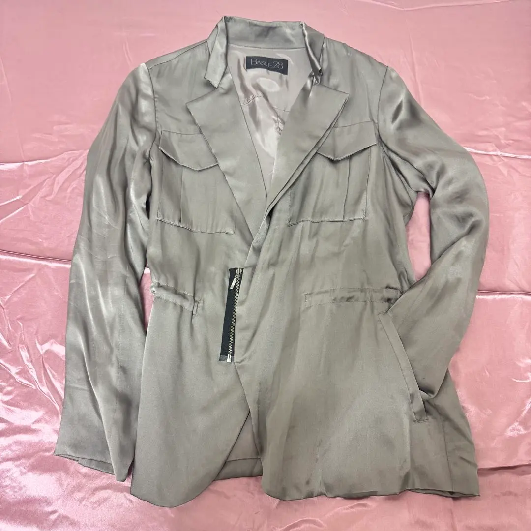 巴吉蕾28 軍事風格 絲綢緞面外套 的縮圖