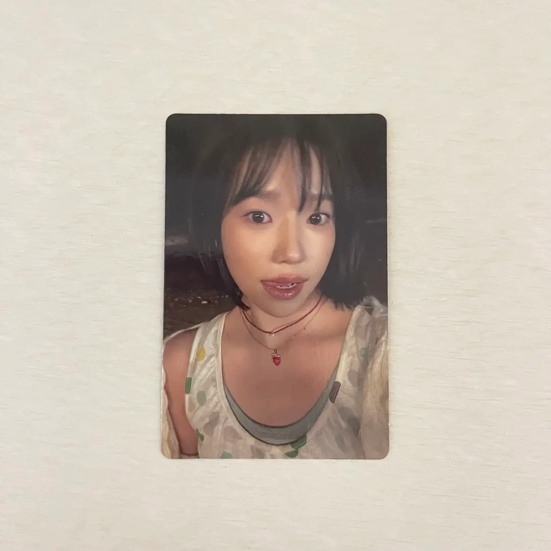 Thumbnail of Cho Yuri trading card