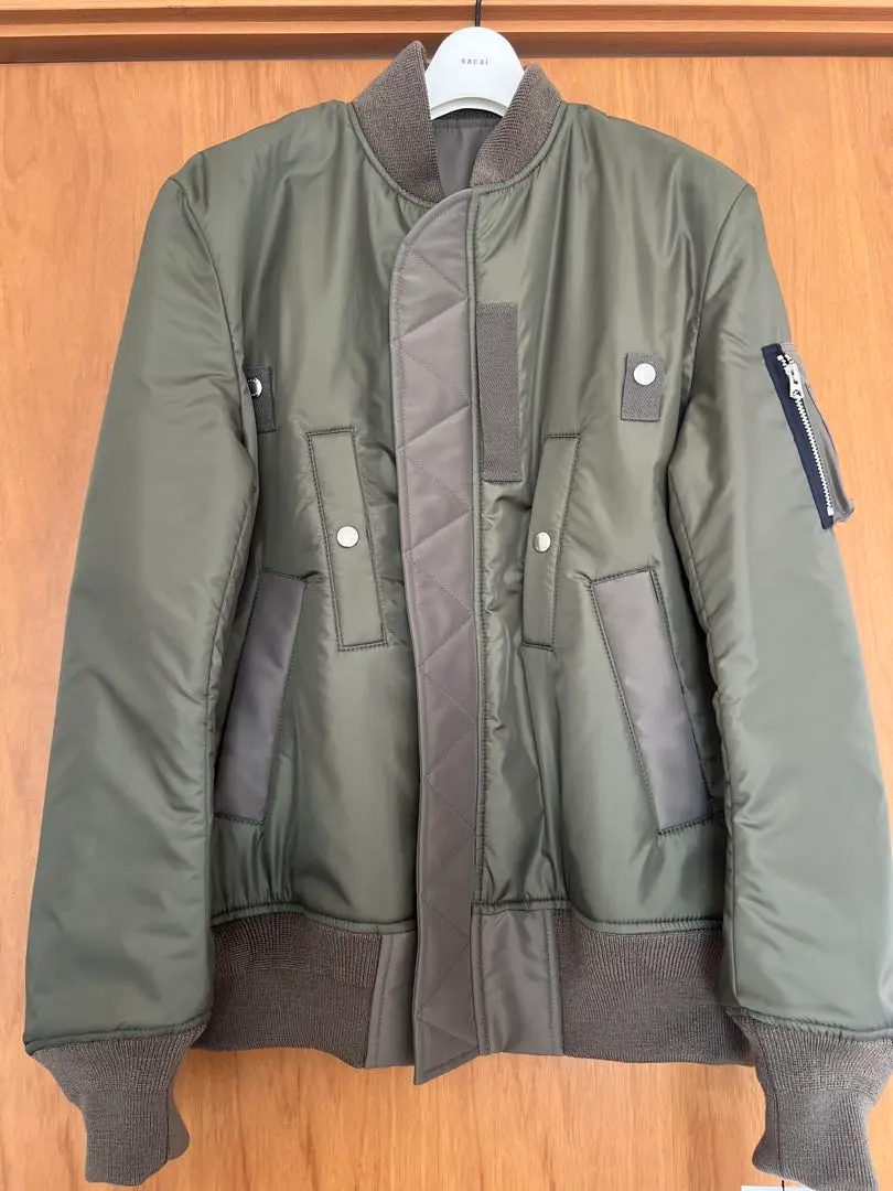 【新品未使用】sacai 2024春夏 尼龍斜紋布短外套 的縮圖