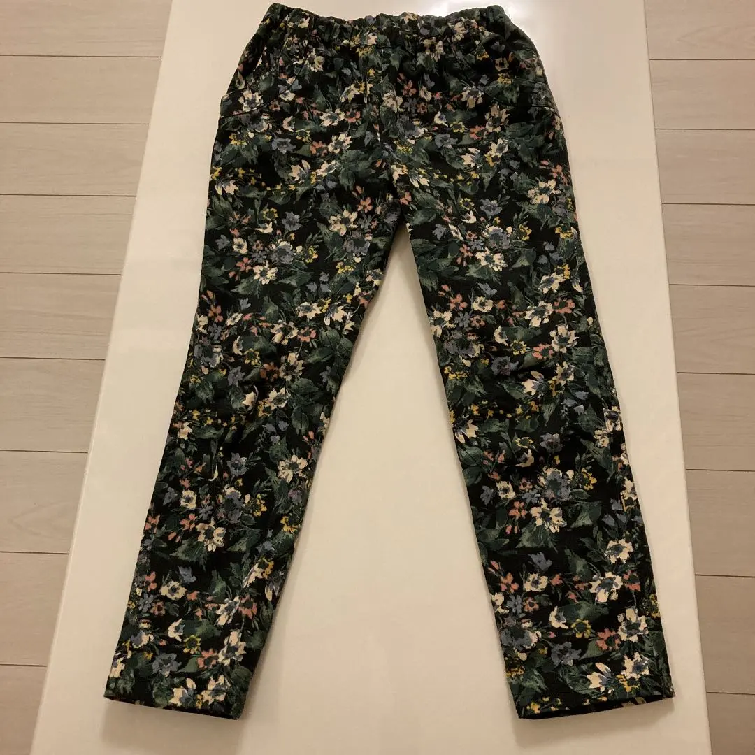 Thumbnail of Pastel Mum's casual pants