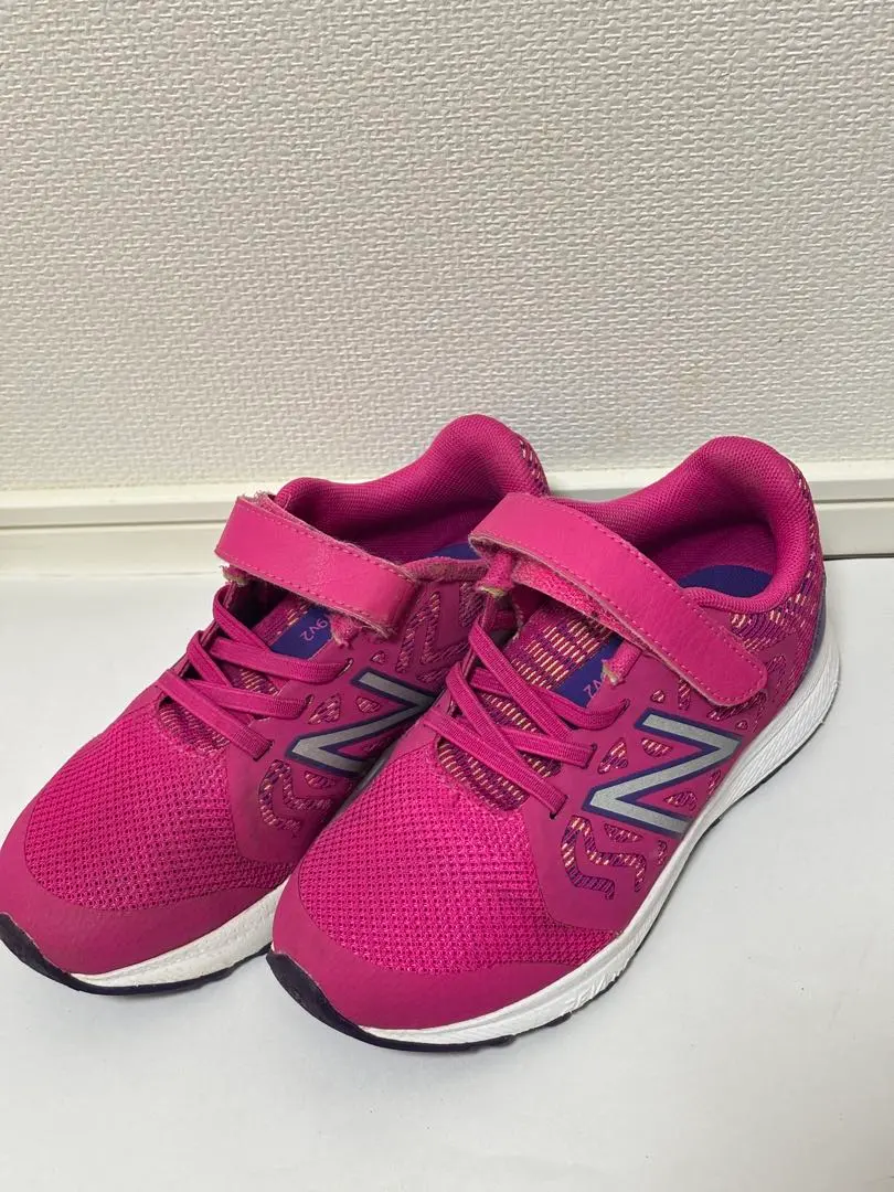 Thumbnail of New Balance 19cm 519v2 Pink