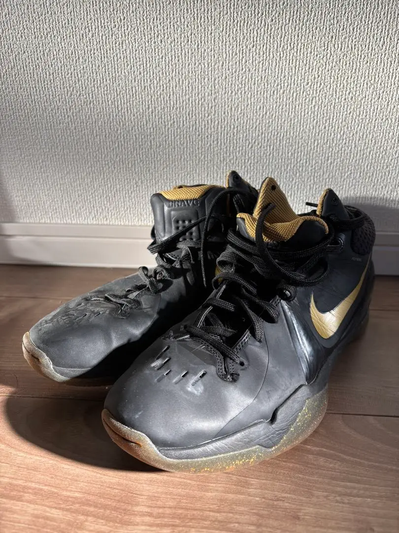 NIKE - 新品未使用 NIKE ナイキ AIR ZOOM BRAVE Ⅳ IT 28cm ナイキ NIKE AIR ZOOM BRAVE 1.5 エアズームブレイブ バスケット
