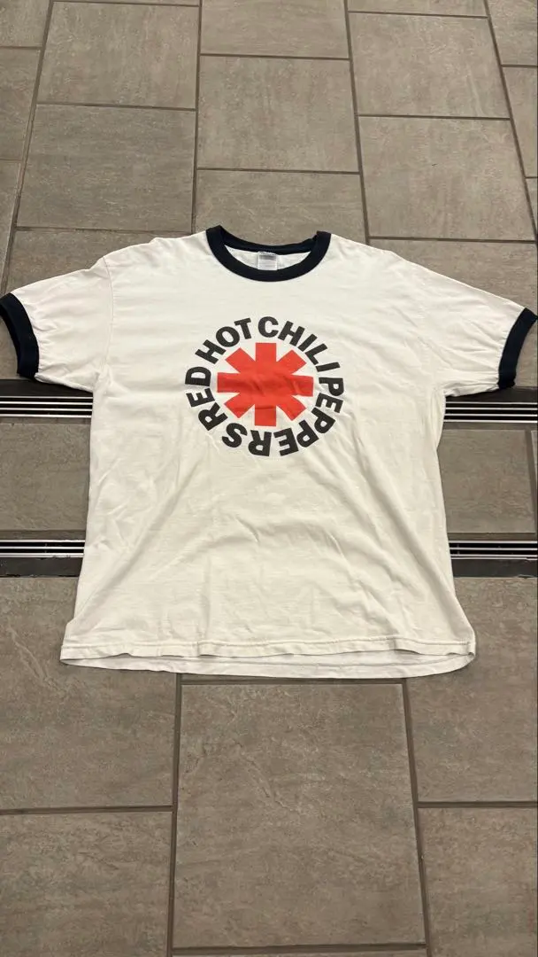 レッチリ　2007年ツアーT 白　REDHOTCHILLIPEPPERS レッチリ 2007年ツアーT 白 REDHOTCHILLIPEPPERS RED HOT CHILI