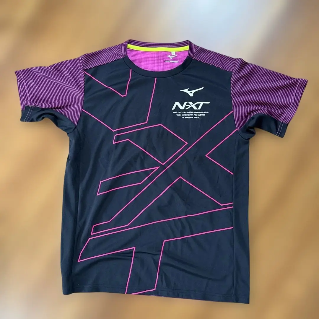 Thumbnail of Mizuno NXT Sports T-shirt, Black/Pink