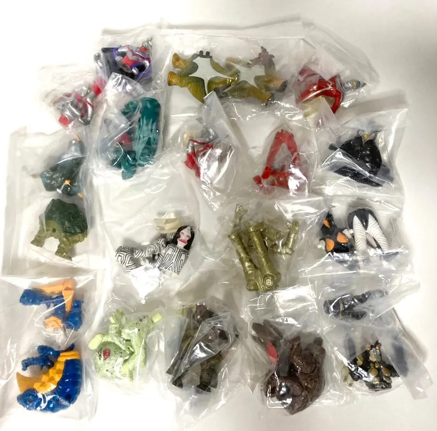 【まとめ売り】ウルトラマン　怪人　約223体　バルタン星人　円盤生物星人ブニョ まとめ売り】ウルトラマン怪人約223体バルタン星人円盤生物星人