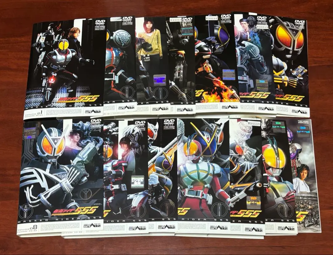 ケース無しで割引】 仮面ライダー555 全巻+2巻 全15巻