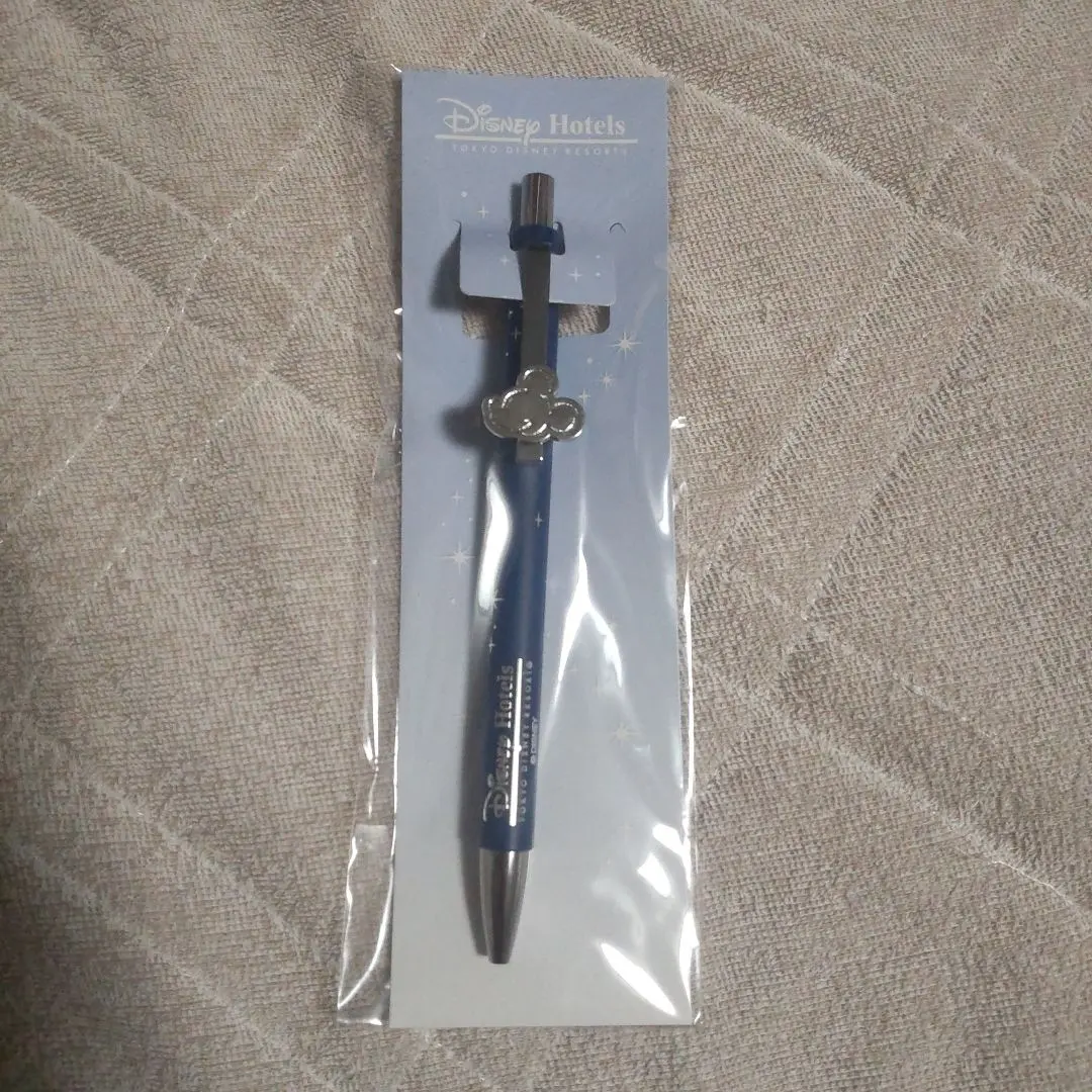 Thumbnail of Disney Hotels ballpoint pen