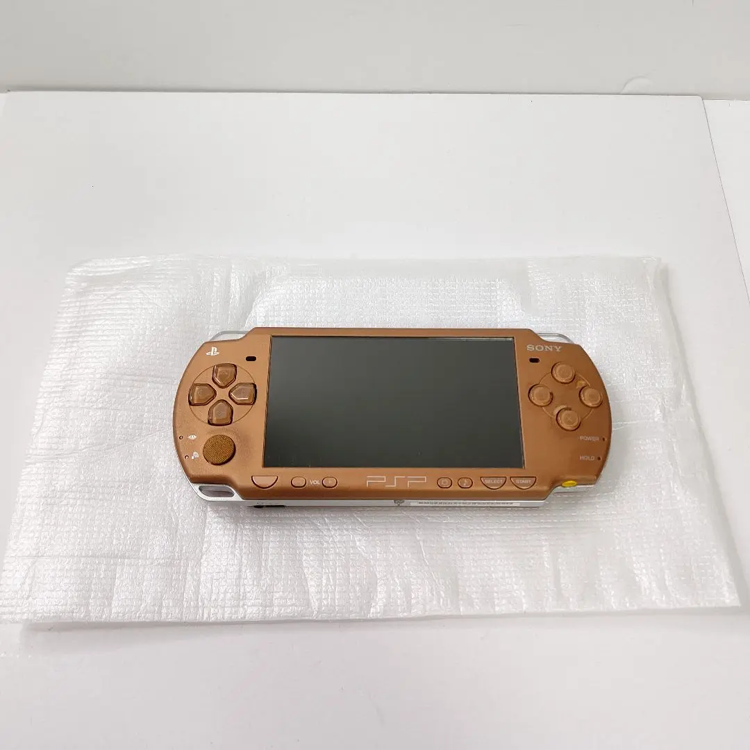 PSP-2000 マットブロンズ 箱付き SONY PSP-2000 色はレアなマットブロンズ 2G SDカード ＋ AC