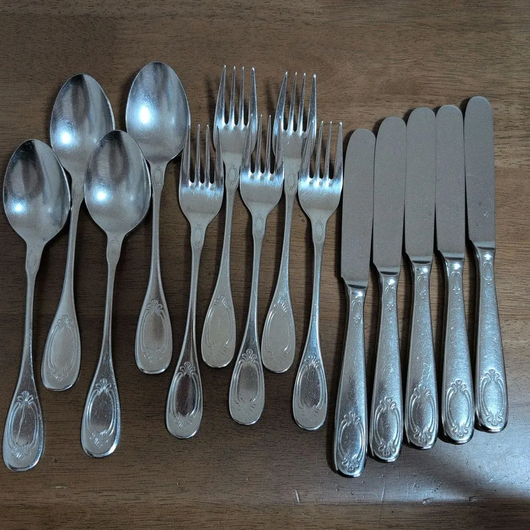 Thumbnail of Cutlery set