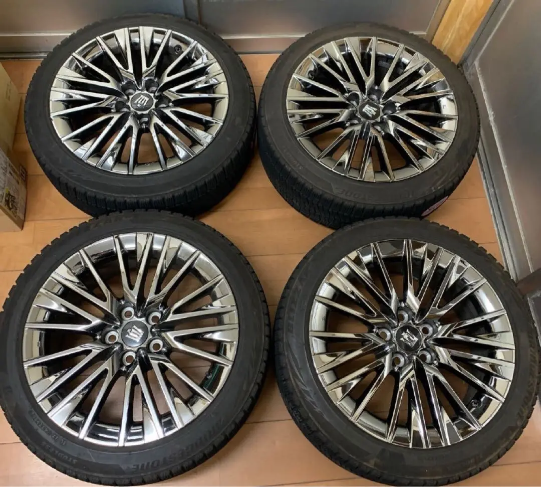 週末値下げ！クラウン220系Ｇエグゼクティブ　 GR-XⅢ　225/45R18 hqdefault.jpg