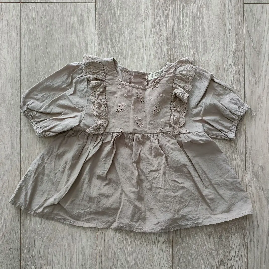 Thumbnail of Baby top, lace, 90cm