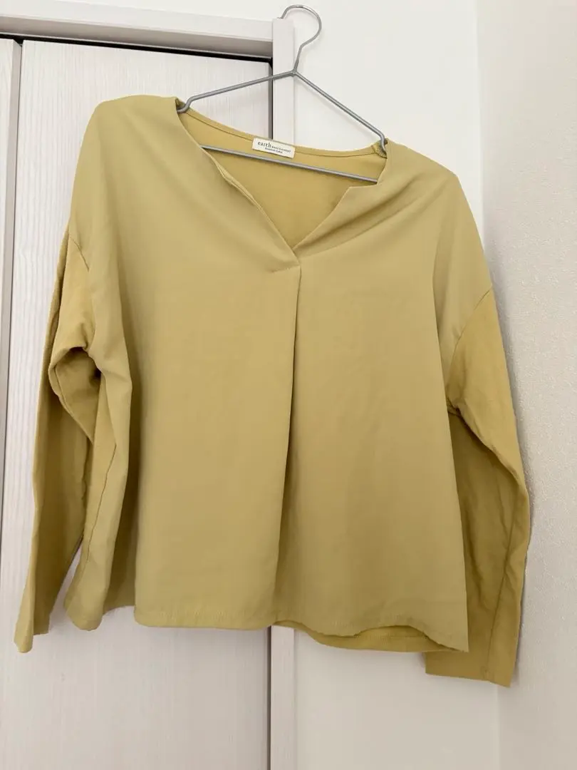 Thumbnail of Women's T-shirt